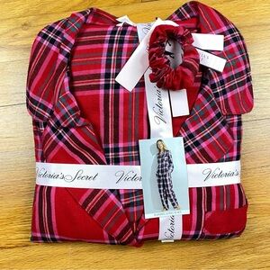 Victoria's Secret Flannel Long Pajama Set Lipstick Plaid Large Hair Tie 3 Piece